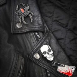 Black Widow Spider Enamel Pin -Kreepsville Shop BEBWS 4
