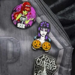 Elvira Spinning Pumpkins Enamel Pin -Kreepsville Shop BEESP 4