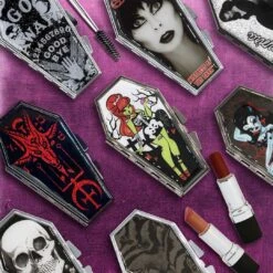 Kreepsville 666 Realistic Bat Coffin Compact -Kreepsville Shop CCRBB 3