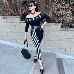 Strange & Unusual Stripe Capri Leggings -Kreepsville Shop GCPSUS 3